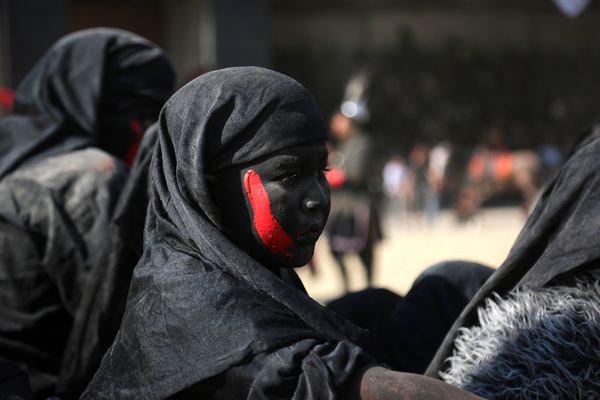 مراسم تعزیه‌خوانی در امامزاده شاه‌کرم اصفهان