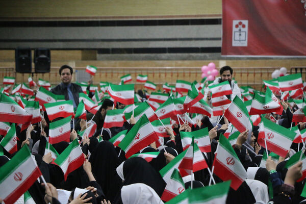 همایش دختران حاج قاسم 
