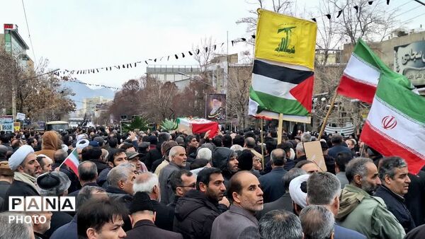 تشییع پیکر مطهر پنج شهید مدافع وطن اهل مرند در دریای خروشان مشتاقان شهادت 