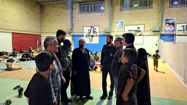 بازدید بخشدار جلگه رخ از موکب‌های خدمت‌رسانی به زائران رضوی