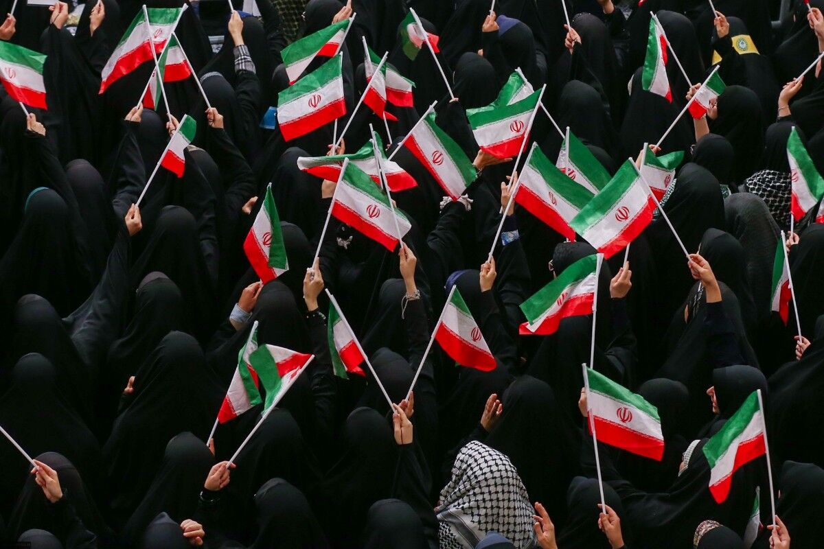 صبح رؤیایی نسل فردا در بیت ولایت