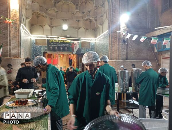 چایخانه حضرت زهرا(س) در شب پنجم محرم در نیشابور