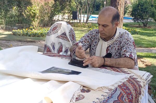 آیین بهره‌برداری از گذر صنایع دستی اصفهان