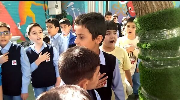 جشن آغاز سال تحصیلی در دبستان مبتکران ناحیه ۷ مشهد