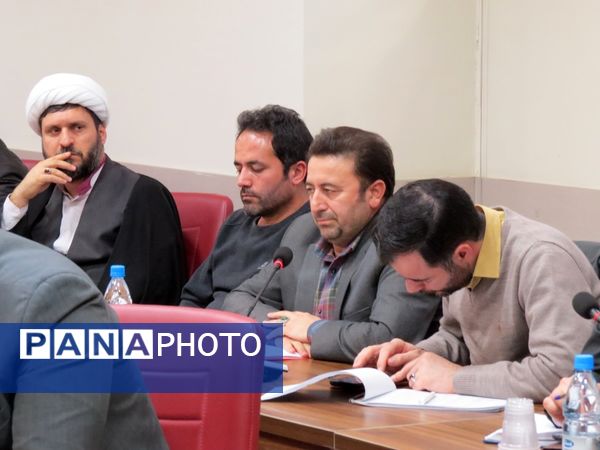 برگزاری جلسه ستاد دهه فجر استان