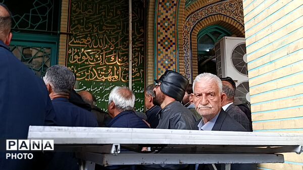 نماز باشکوه فطر در شهرکرد 