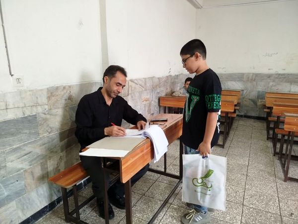  مصاحبه دانش آموزان ورودی هفتم دبیرستان نمونه دانش کاشمر