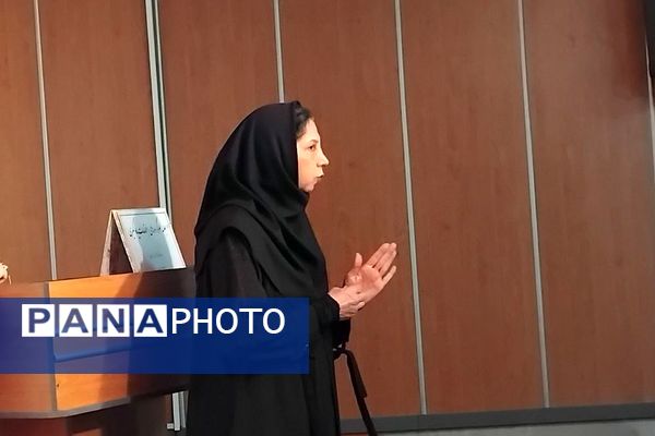 جلسه سرگروه‌های اجتماعات یادگیری