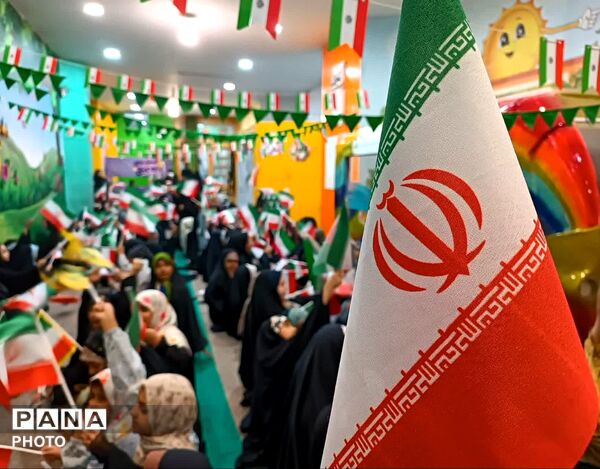 مراسم سالگرد شهید رئیسی در هیات دخترانه «زیر گنبد طلا»
