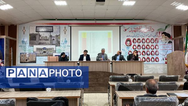 همایش مدیران مدارس شهرستان مه‌ولات در آستانه هفته بزرگداشت مقام والای معلم