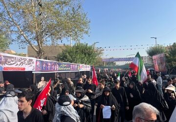 مراسم راهپیمایی جاماندگان اربعین در تهران