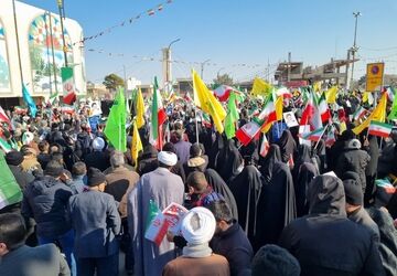 شکوه حضور مردم قم در جشن چهل و ششمین سالگرد پیروزی انقلاب