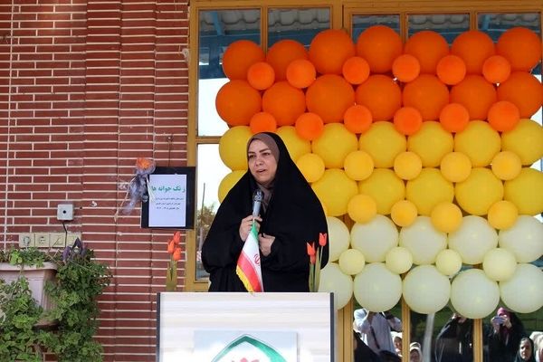 جشن جوانه‌ها نماد شکوفایی نوجوانان است