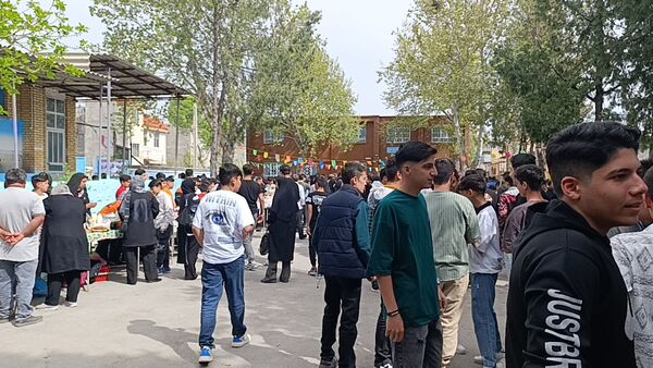 برپایی بازارچه کار و فناوری در دبیرستان شهید بهشتی آشخانه