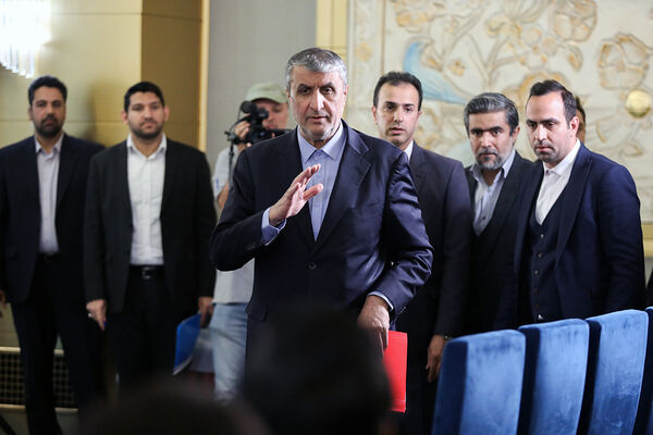 نشست خبری رئیس سازمان انرژی اتمی
