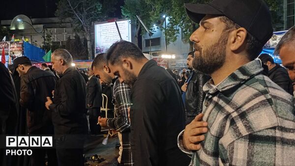 حماسه حضور مردم شهر دارالمومنین به شب چهل و هشتم رسید