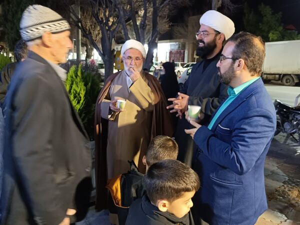 نمایشگاه دستاوردهای انقلاب دانش‌آموزان صدرا در ابرکوه