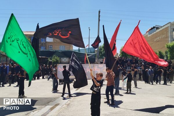 لردگان در ماتمِ عاشورا غرق شد