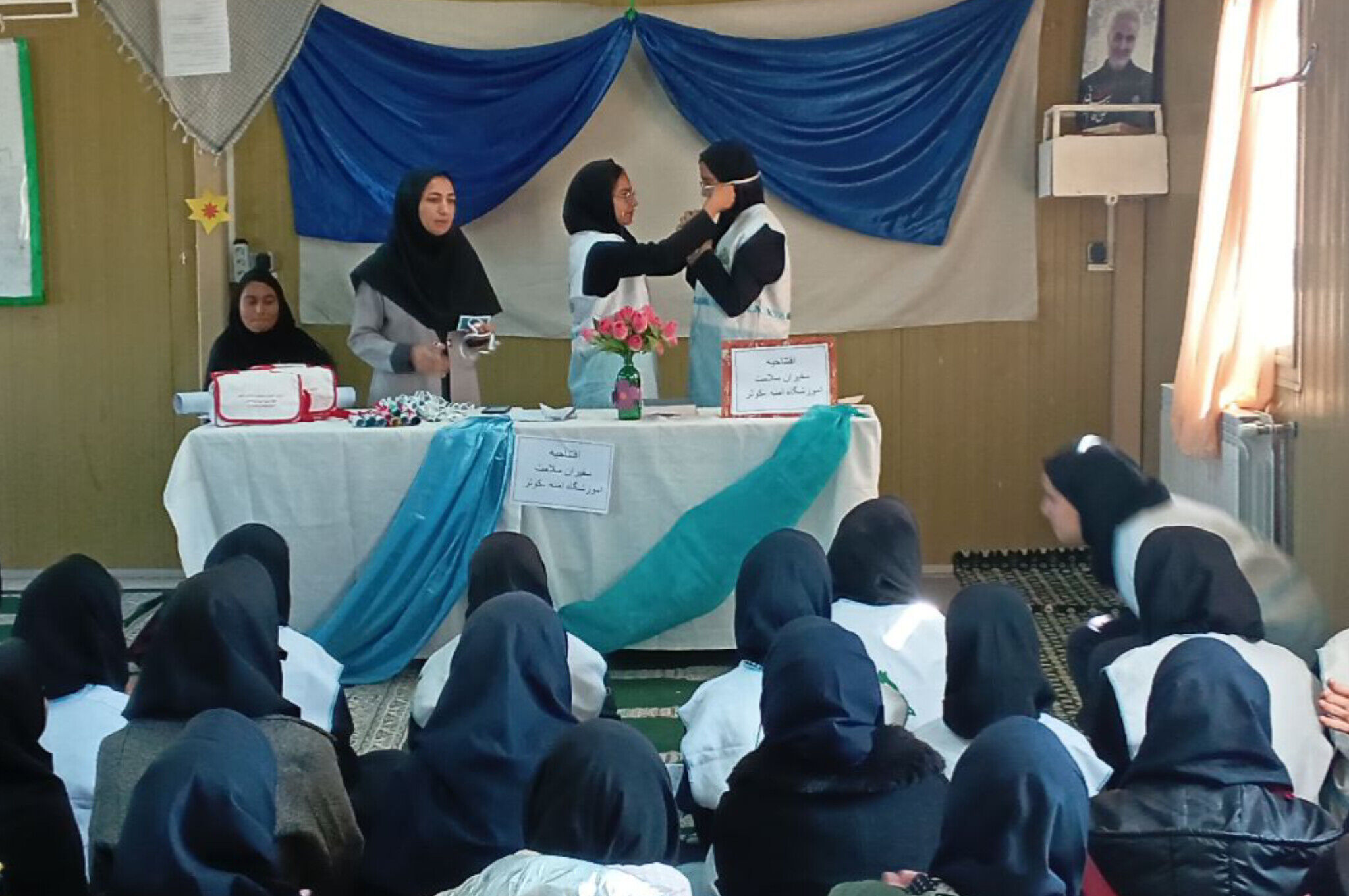 افتتاحیه سفیران سلامت در دبیرستان آمنه‌_کوثر شهرستان فیروزه