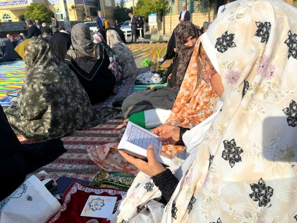 اقامه نماز عید فطر در ایزدشهر