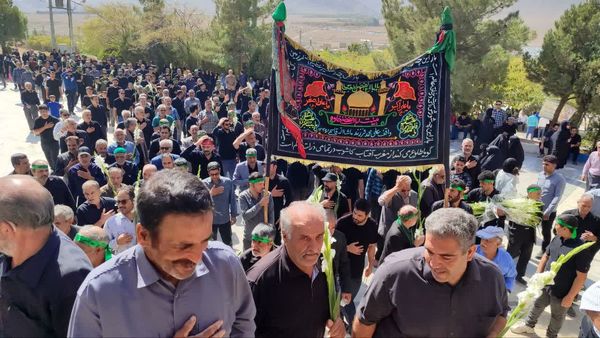 آیین باشکوه قالیشویان مشهد اردهال کاشان