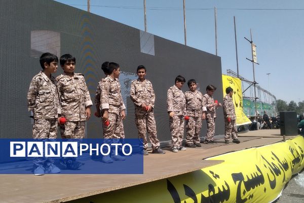 شهرستان دماوند، غرق در عطر یاد امام بود