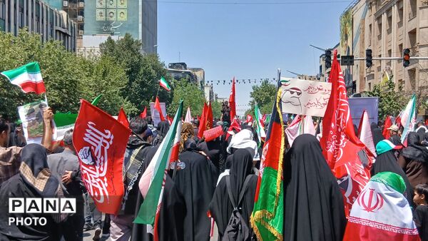 طوفان حضور در قلب پایتخت ایران