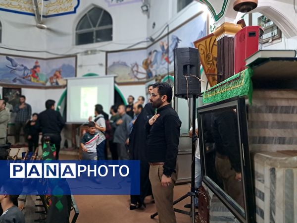 محفل انس با قرآن کریم در زورخانه باب‌الحوائج قائمشهر