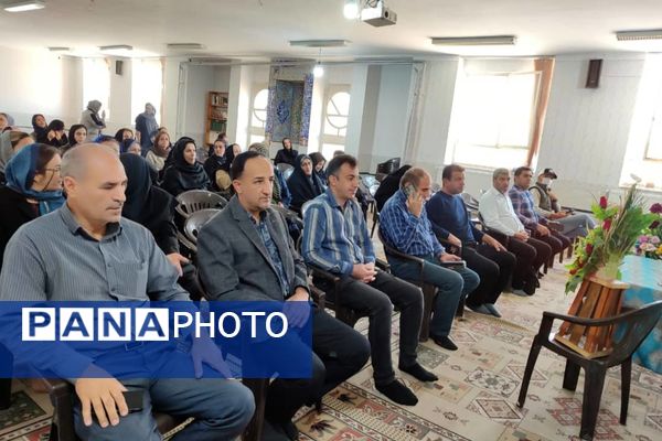 دیدار اولیا با دبیران دبیرستان معارف صدرا ولایت 