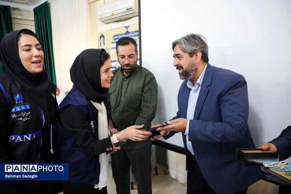 آیین تجلیل از خبرنگاران پانای استان همدان