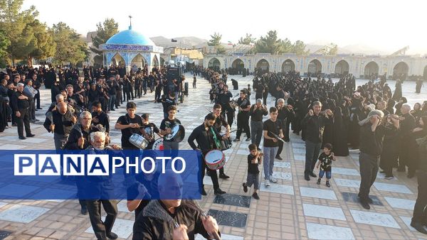 حضور گسترده هیئات مذهبی در بارگاه منور امام زاده محمد عابد 