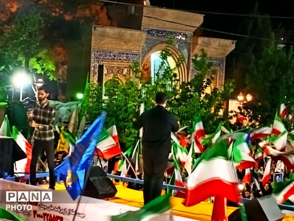 سلام فرمانده؛ زمزمه روی لب های مردم کاشمر 