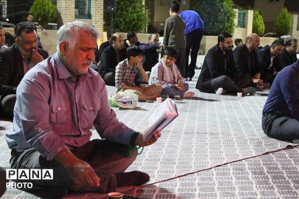 مراسم گرامیداشت شهید امیرحسین حسن‌نژاد در اکرمیه یزد