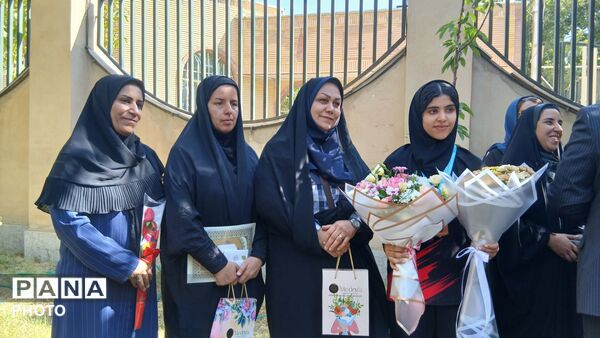 تجلیل از مقام سوم کاراته‌کای تویسرکانی در مسابقات بین‌المللی ترکیش اوپن ترکیه