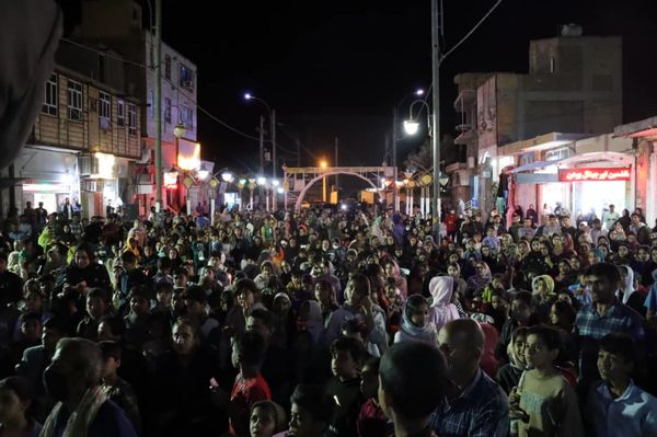 جنگ شادی در شهرستان قلعه گنج