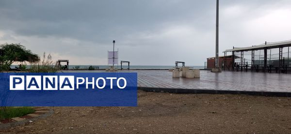 بارش باران چهره بندرعباس را پاییزی و دل‌انگیز کرد