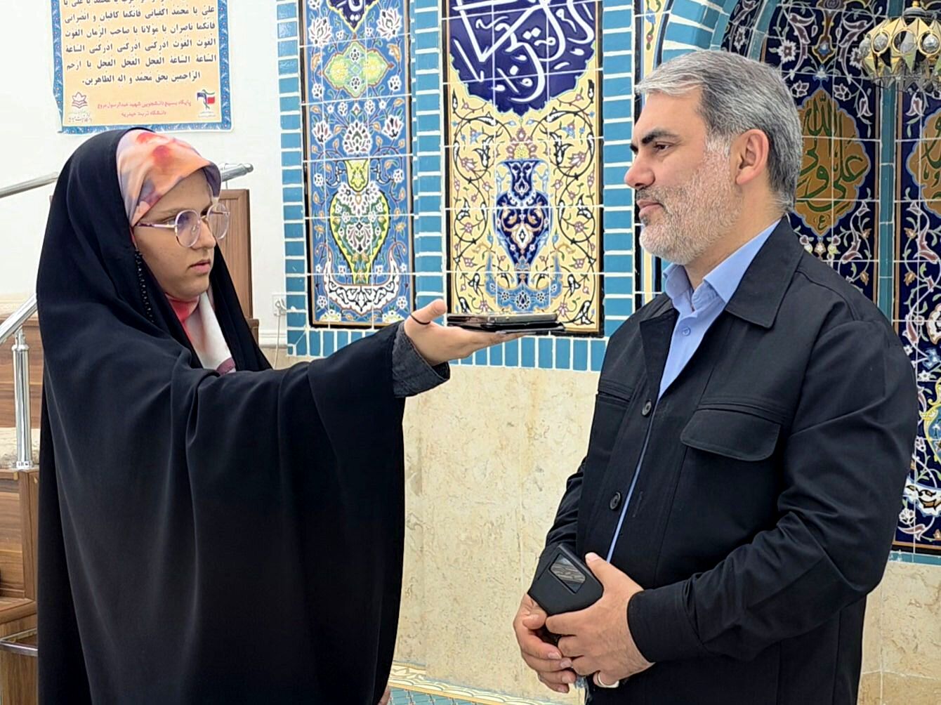 مجلس با قوانین دانش‌بنیان و حمایت از نخبگان، مسیر ماندگاری برای جوانان در کشور را هموار می‌کند