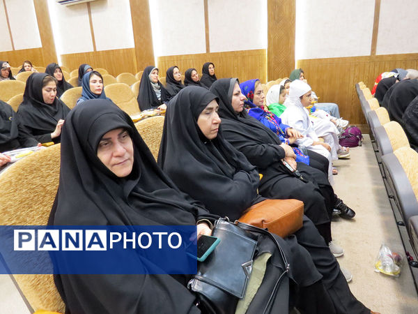 برگزاری دومین همایش بانوان کار آفرین استان در بجنورد