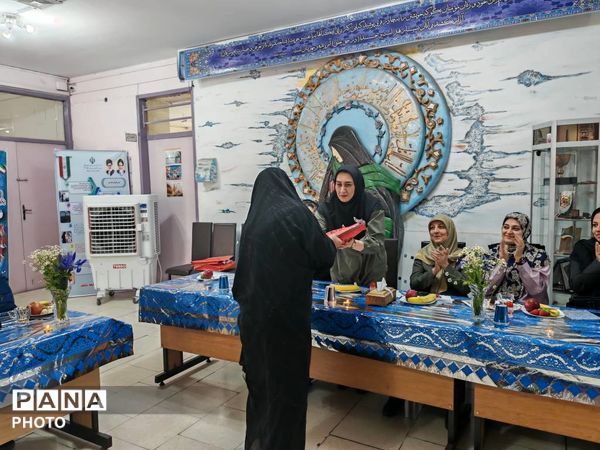 میزبانان فیزیکی، مهمانان مجازی، قاب‌بندی نوین هفته معلم در طلیعه شاهد