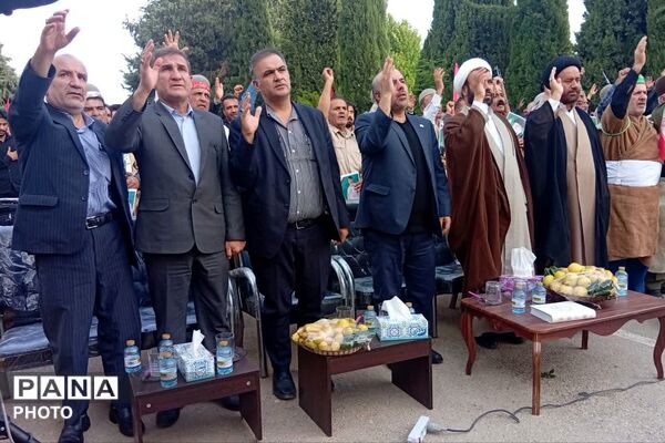 مراسم گرامیداشت چهلمین روز شهادت شهید علی کیانی در گلزار شهدای یاسوج