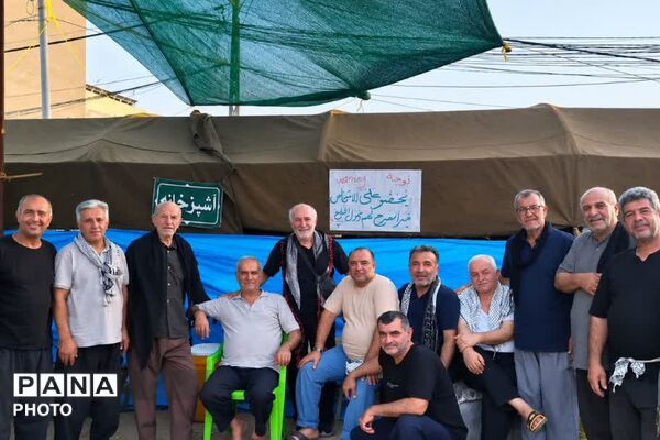  موکب شهدا فیروزکوه در کربلا میزبان زائران اربعین 
