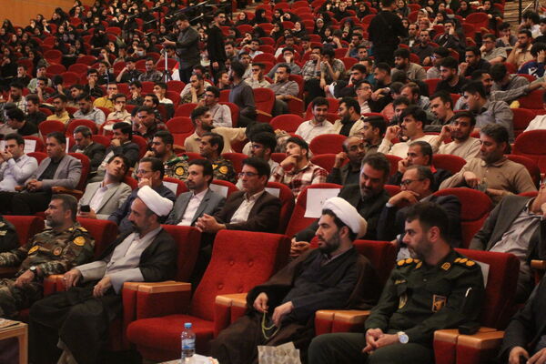 نخستین اجلاسیه شهدای دانشجو معلم در زنجان 