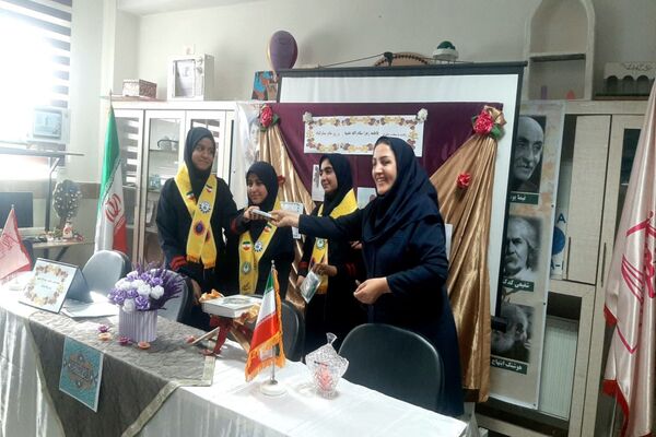  آیین گرامیداشت میلاد حضرت فاطمه(س) و روز مادر در مدارس شهرستان ملارد