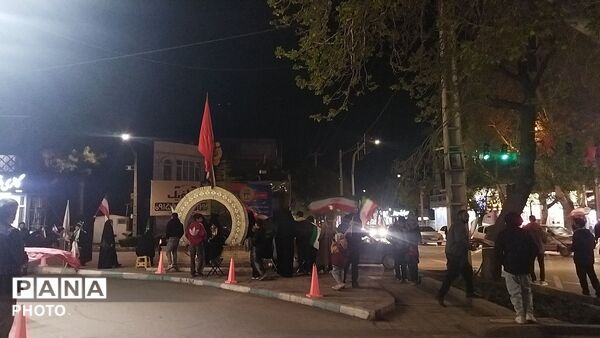 موکب ها در سراسر شهر نیشابور آماده خدمت رسانی هستند 