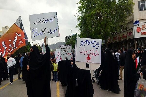 وداع تاریخی مشهدی‌ها با خادم‌الرضا؛ شهید جمهور