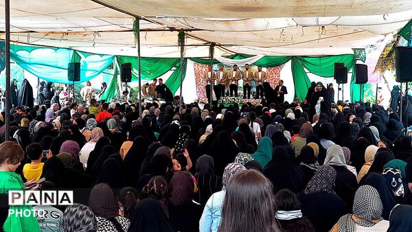 جشن باشکوه عید غدیر در پارک بانوان شهرستان درگزین برگزار شد