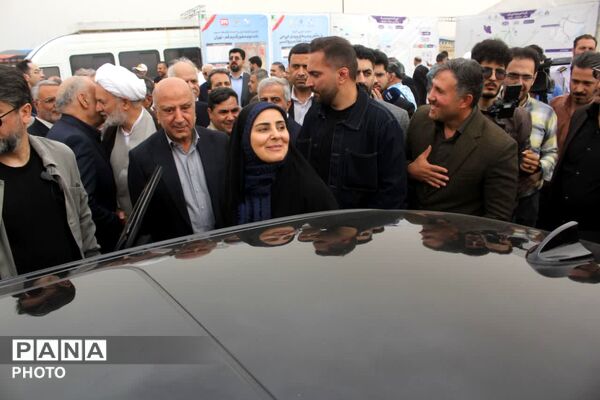 افتتاح ۱۲ کیلومتر از آزادراه کمربندی غربی قم با حضور وزیر راه و شهرسازی