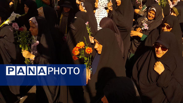 حرکت کاروان نمادین ورود حضرت معصومه(س) به قم