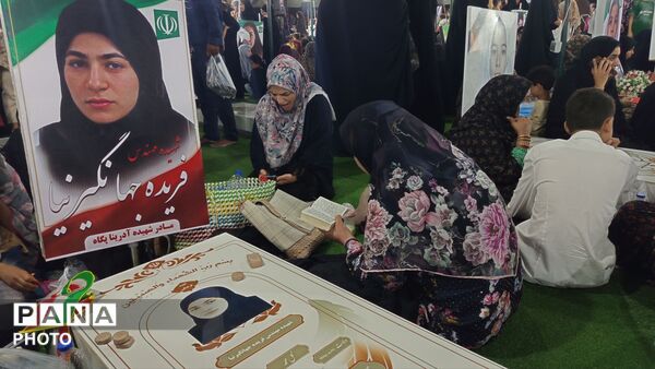 حضور معاون حقوق بشر وزیر دادگستری در گلزار شهدای شجره طیبه میناب