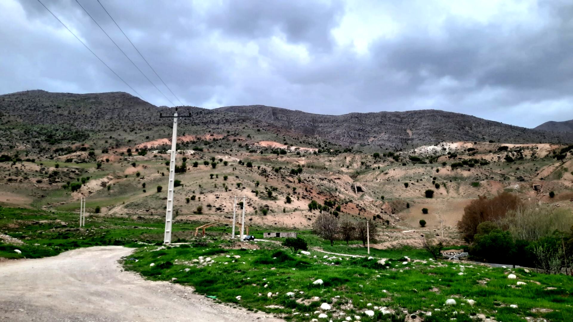 دهنو، نگین چهارمحال؛ کشف گنجینه‌ آرامش در آغوش طبیعت بکر